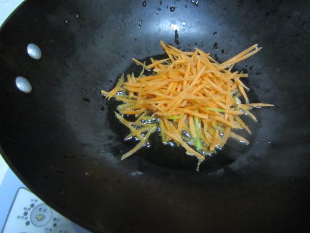 鲍菇龙利鱼时蔬羹步骤9