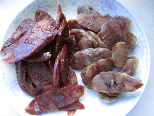 双味煲仔饭步骤3
