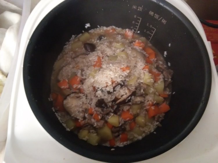 时蔬香菇肉末饭步骤9