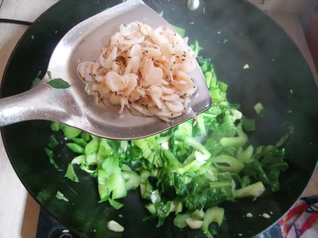芥菜虾米步骤8