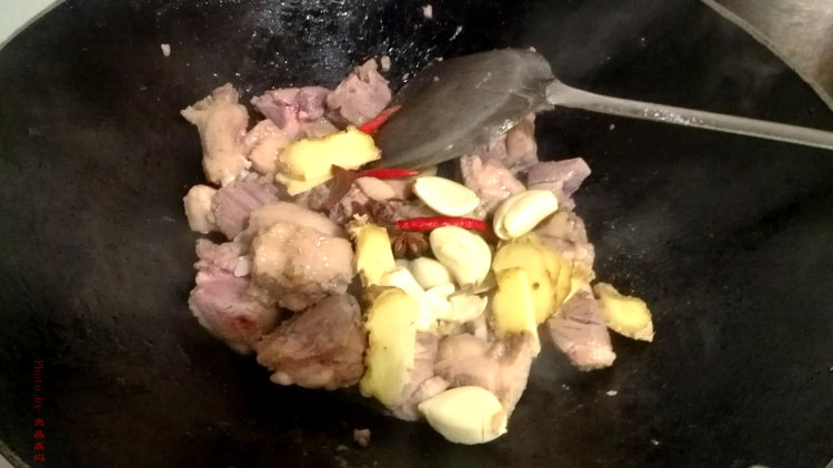 客家三杯鸭步骤5