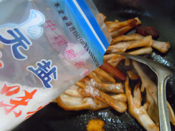 焦糖卤鸭爪步骤8