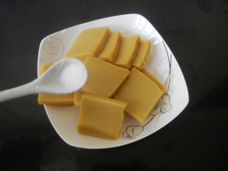 蒜香煎黄粿步骤5