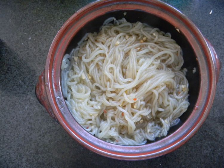 家常酸辣粉步骤7