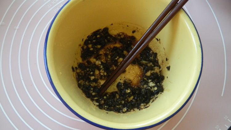 萝卜豆豉蒸排骨步骤3