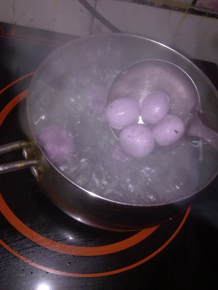 紫薯花生芝麻馅汤圆步骤12