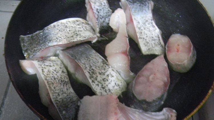福州传统菜糟鱼步骤2