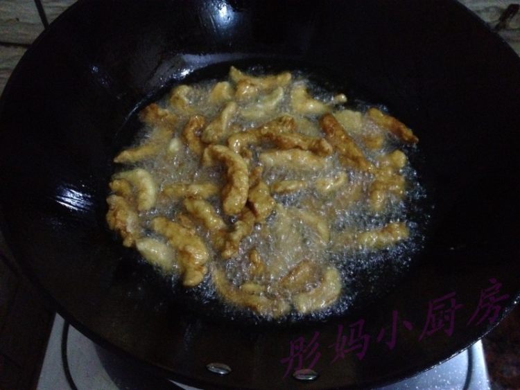 黑椒香酥里脊肉条步骤13