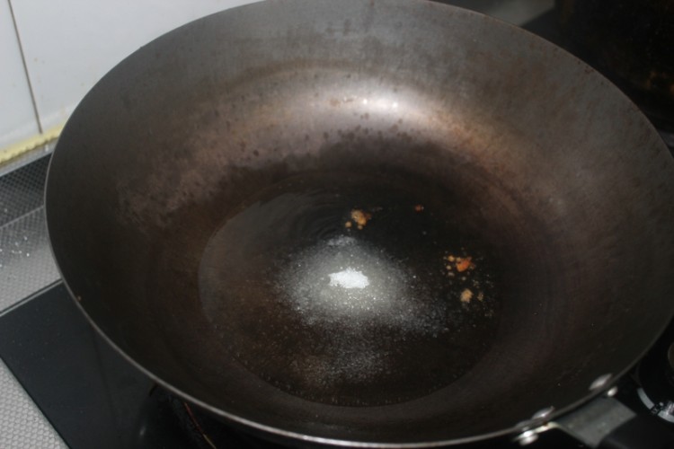 酸菜炖五花肉步骤3