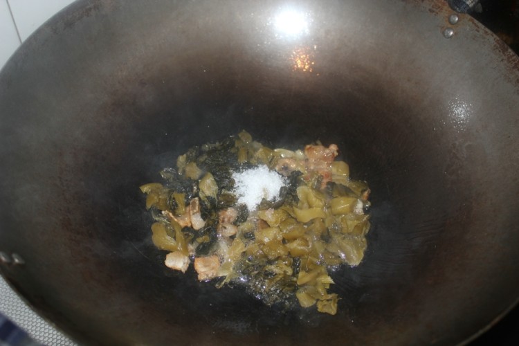 笋干炖酸菜——小菜步骤3