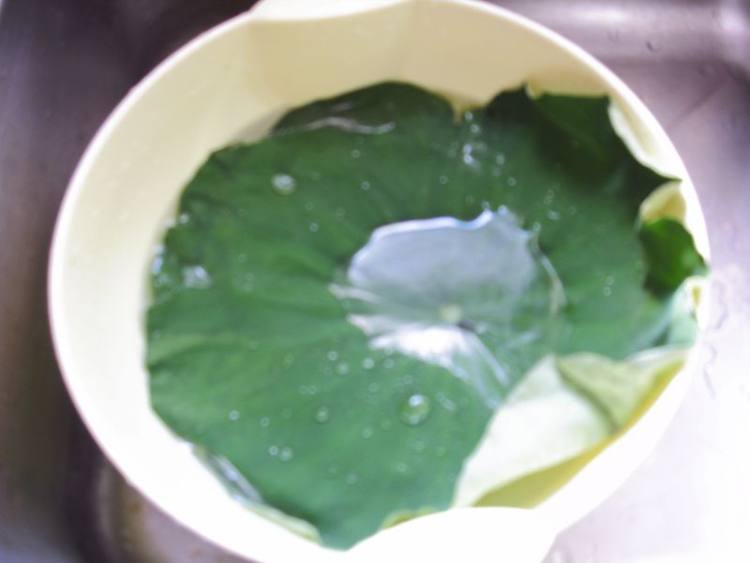 荷叶粉蒸肉步骤3