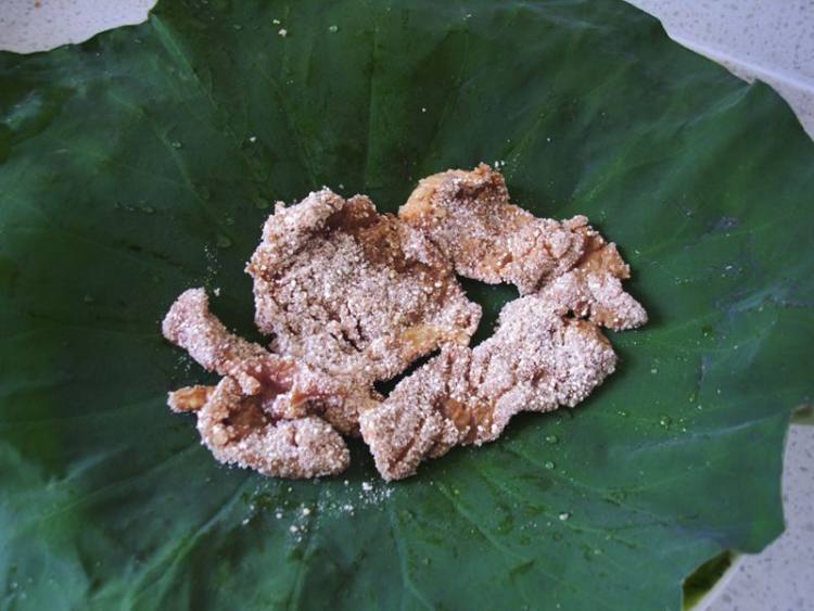 荷叶粉蒸肉步骤9