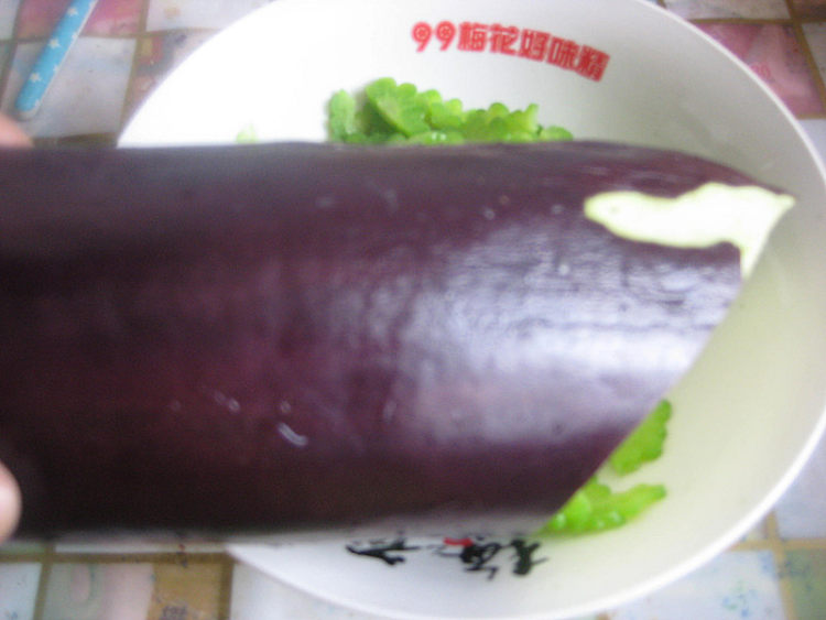 炒茄丝步骤1