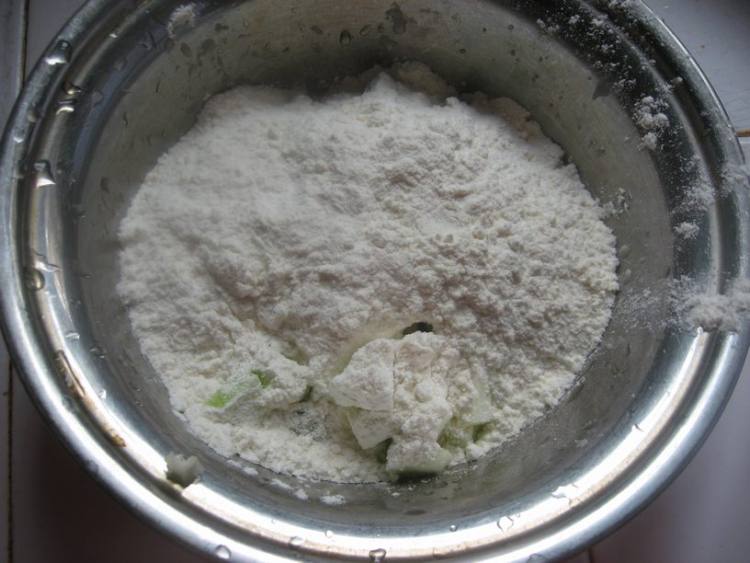 丝瓜煎饼步骤2