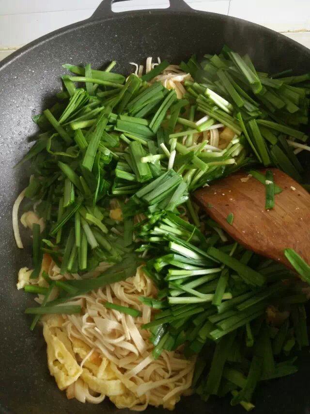 蛤肉豆腐皮小炒步骤16