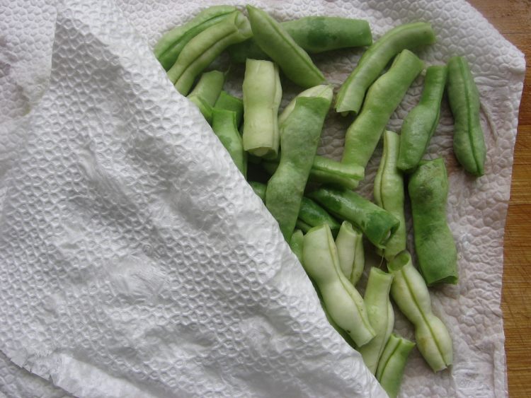 蒜烧豆角步骤5