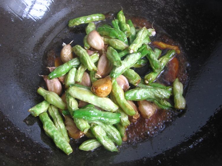 蒜烧豆角步骤10