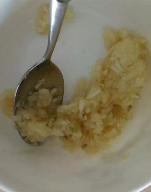 文蛤芋头汤步骤6