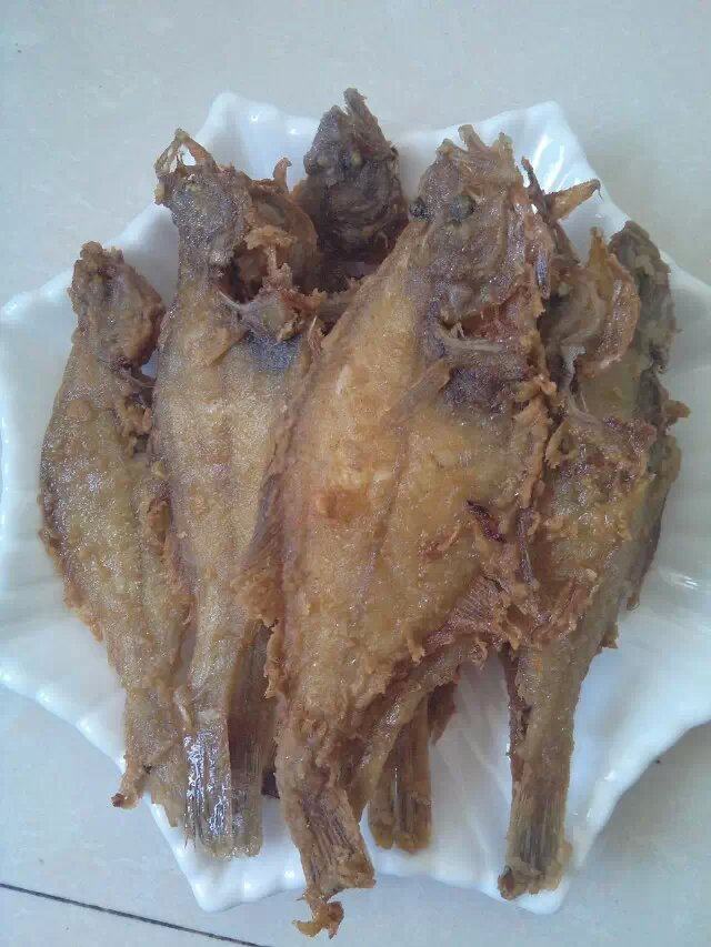香酥炸偏口鱼步骤14