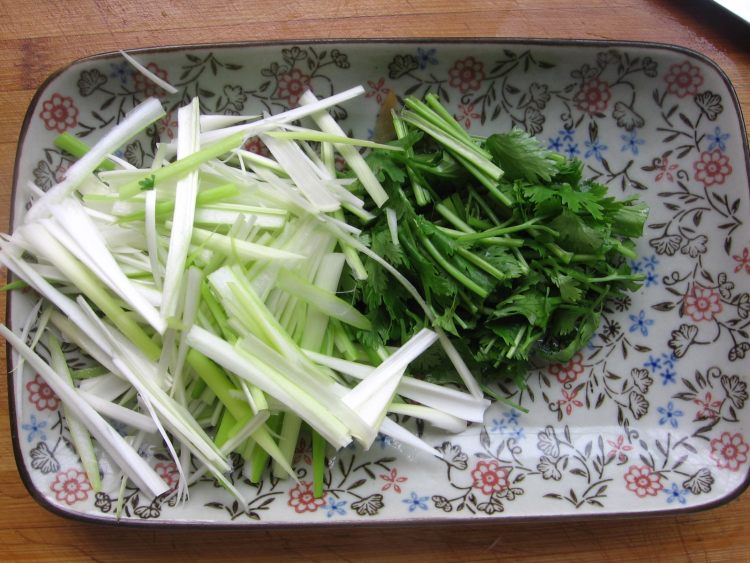 葱拌咸菜步骤4