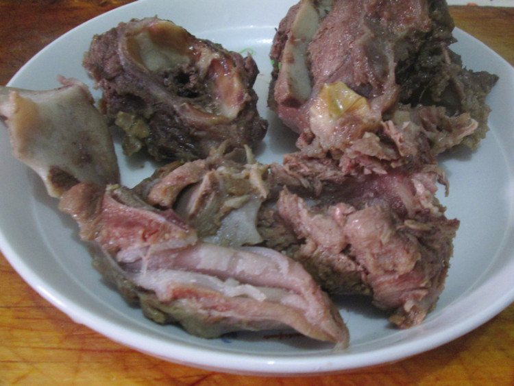 蒙山羊肉汤步骤9