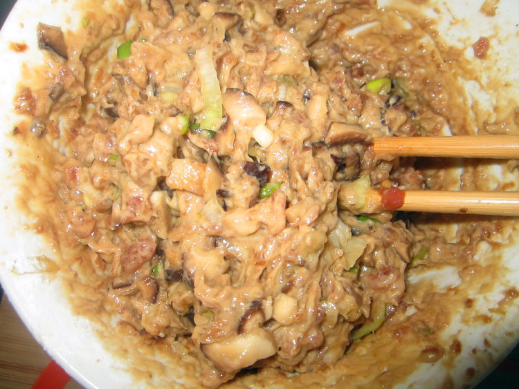 香菇猪肉丸子步骤5