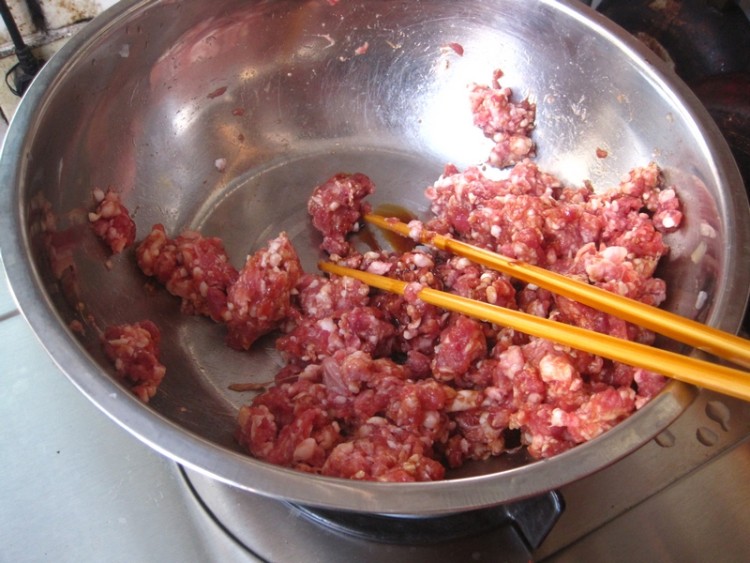 白萝卜羊肉馅饺子步骤3