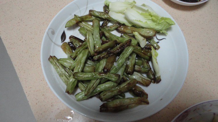 土豆炖芸豆步骤2