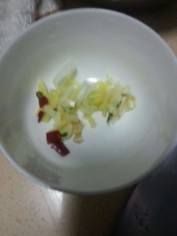 醋溜白菜邦步骤1