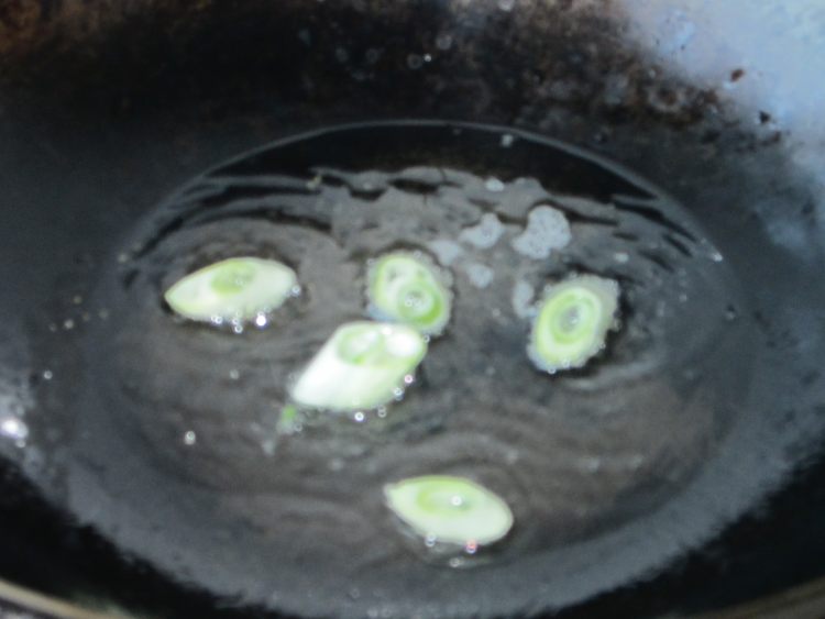 酱香菠菜粉丝步骤3