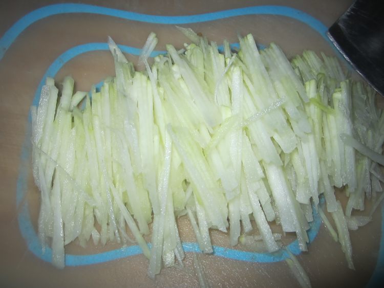 糖醋丕蓝丝步骤2