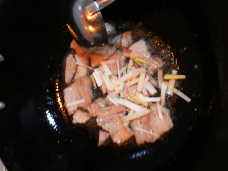 肉片炒芸豆步骤5
