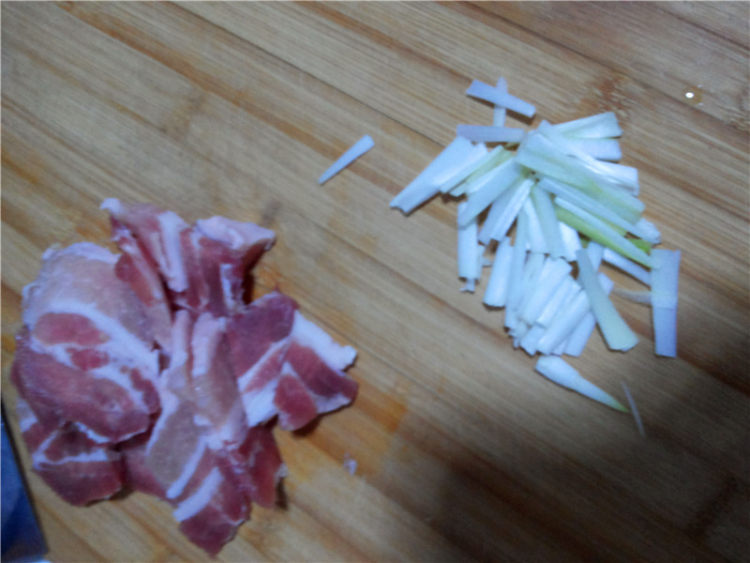 肉片炒芸豆步骤2
