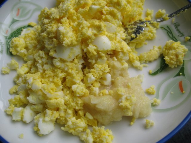 鸡蛋蒜步骤5