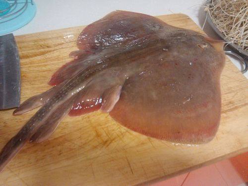 老板鱼炖豆腐步骤1