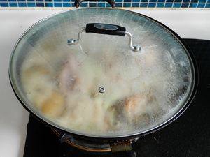 杏鲍菇棒骨烧鸡块步骤10