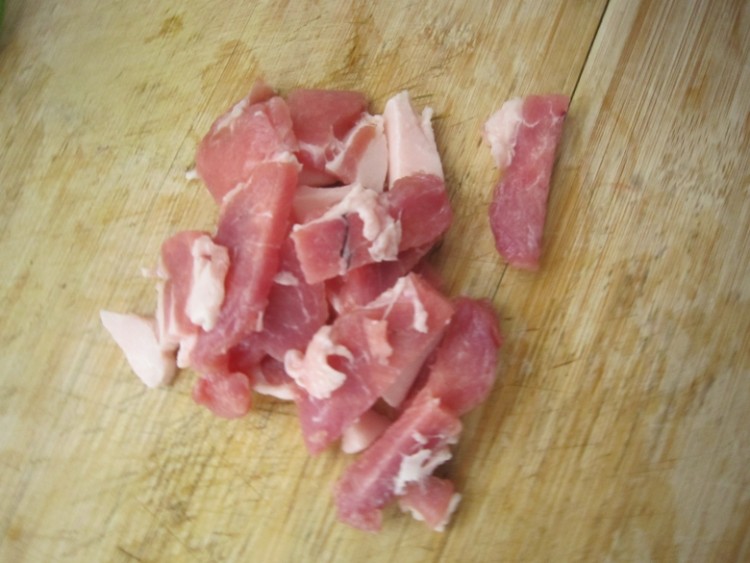 豆角炖肉步骤3