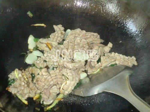 爆炒腰花步骤10