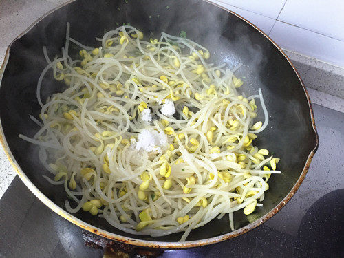凉拌豆芽#非转基因金步骤9