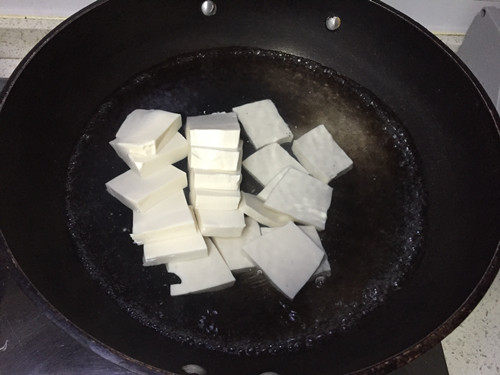 虾籽豆腐步骤2