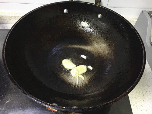 虾籽豆腐步骤3
