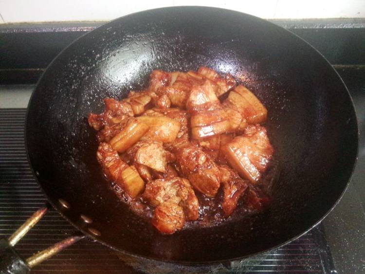 方笋干煮五花肉步骤9