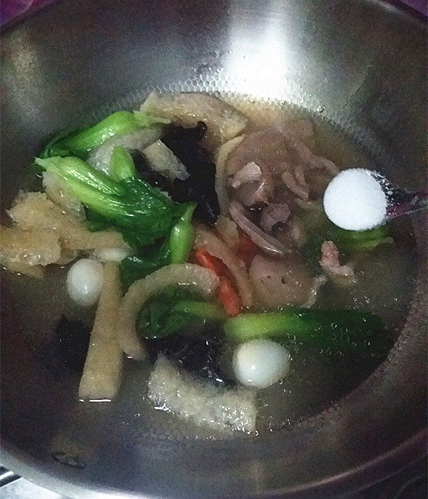 九鲜小煮面步骤5