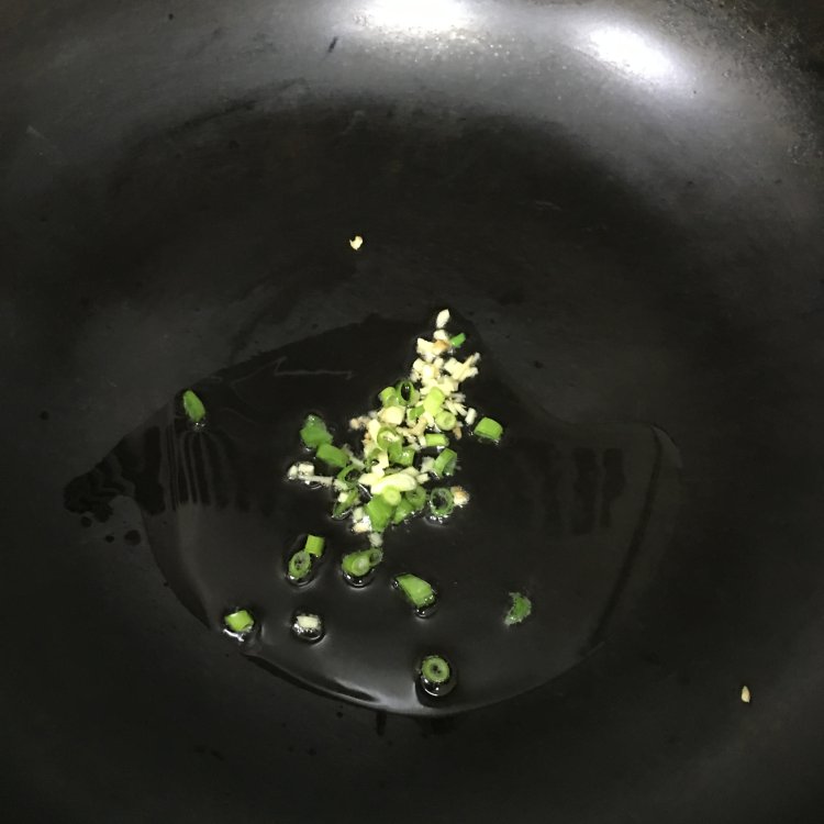 茨菰咸菜汤步骤6