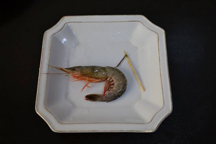 青蒜炒金钩虾步骤2