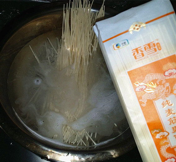 南京大碗小煮面步骤5