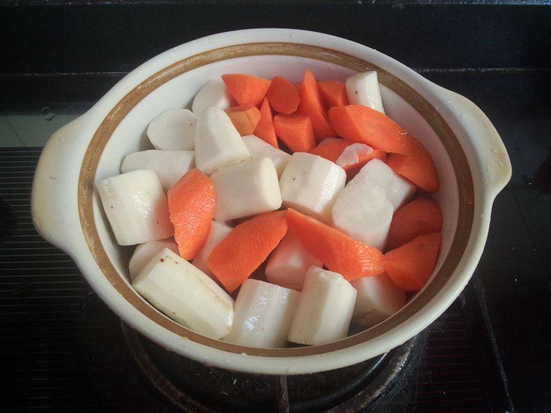 山药胡萝卜炖肉步骤7
