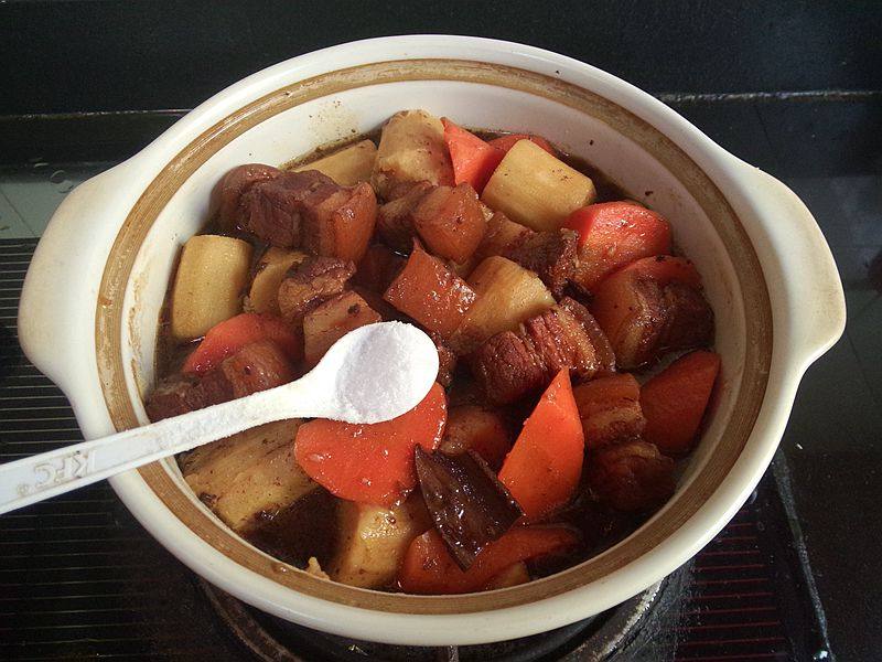 山药胡萝卜炖肉步骤8