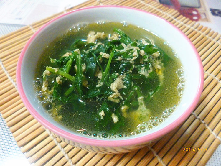 菊花脑鸭蛋汤步骤7