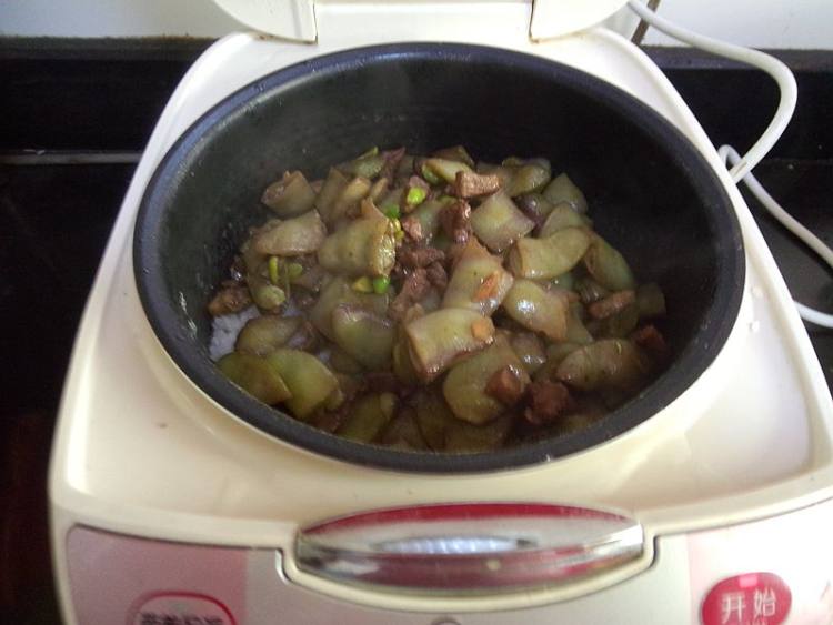 牛肉丁扁豆饭步骤9
